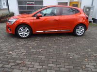 Brugt Renault Clio V Evolution 67 HK (49 kW) 2022 Orange Hatchback