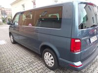 Gebraucht VW Caravelle 150 PS (110 kW) 2019 Grün Van / Kleinbus