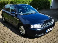 Używany Audi A3 Ambiente 131 KM (96 kW) 2001 Niebieski Hatchback