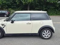 Gebraucht Mini ONE 90 PS (66 kW) 2006 Pepper white Kleinwagen