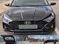 Gebraucht Hyundai i20 Select 101 PS (74 kW) 2021 Schwarz Kleinwagen