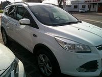 Gebraucht Ford Kuga SYNC Edition 120 PS (88 kW) 2015 Weiß SUV