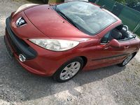Gebraucht Peugeot 207 CC 120 PS (88 kW) 2007 Rot Cabrio
