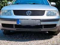 Gebraucht VW Passat 125 PS (91 kW) 1999 Silber Kombi