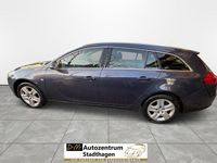 Gebraucht Opel Insignia Edition 140 PS (102 kW) 2010 Blau Kombi