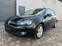 Gebraucht VW Golf VII Match 105 PS (77 kW) 2012 Schwarz Limousine