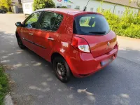Second-hand Renault Clio II Expression 75 CP (55 kW) 2011 Hatchback