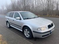 Gebraucht Skoda Octavia 90 PS (66 kW) 1999 Silber Kombi