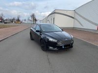 Gebraucht Ford Focus Business Edition 150 PS (110 kW) 2015 Schwarz Limousine