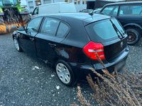 Gebraucht BMW 116 116 PS (85 kW) 2009 Schwarz Kleinwagen