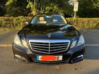 Gebraucht Mercedes E200 Avantgarde 184 PS (135 kW) 2010 Schwarz Limousine