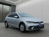 Gebraucht VW Polo Style 95 PS (69 kW) 2023 Silber / reflexsilber (metallic) Kleinwagen