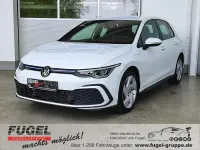Gebraucht VW Golf VIII GTE 245 PS (180 kW) 2022 Pure white Limousine