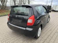 Gebraucht Citroën C2 Sport Chic 73 PS (53 kW) 2007 Lack onyx schwarz Kleinwagen