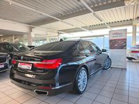 Gebraucht BMW 750 449 PS (330 kW) 2015 Schwarz Limousine