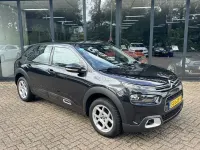 Gebraucht Citroën C4 Feel 111 PS (81 kW) 2018 Schwarz SUV