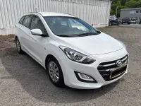 Gebraucht Hyundai i30 Classic 110 PS (80 kW) 2015 Polar white Kombi