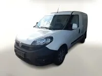 Gebraucht Fiat Doblò 90 PS (66 kW) 2023 Weiß Van / Kleinbus