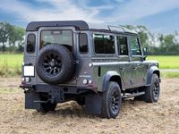 Gebraucht Land Rover Defender 174 PS (127 kW) 2016 Grau SUV