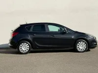 Gebraucht Opel Astra Energy 131 PS (96 kW) 2014 Schwarz Limousine