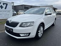 Gebraucht Skoda Octavia Ambition 110 PS (80 kW) 2016 Weiß Kombi