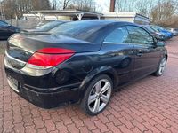Gebraucht Opel Astra Cabriolet 140 PS (102 kW) 2008 Schwarz Cabrio