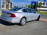 Gebraucht Volvo S90 Momentum 150 PS (110 kW) 2018 Silber Limousine