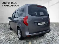 Gebraucht Mercedes 180 116 PS (85 kW) 2023 Grau Limousine