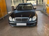 Gebraucht Mercedes E320 224 PS (164 kW) 2005 Schwarz Kombi