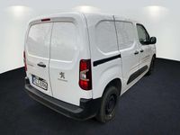 Gebraucht Peugeot Partner Premium 110 PS (80 kW) 2023 Lackierung weiss icy/typ ausse Van / Kleinbus