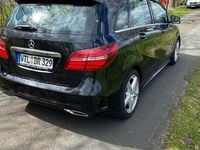 Gebraucht Mercedes B200 156 PS (114 kW) 2018 Schwarz Van / Kleinbus