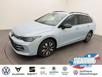 Gebraucht VW Golf VIII Life 150 PS (110 kW) 2025 Blau Kombi