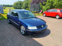 Gebraucht VW Passat 101 PS (74 kW) 1999 Blau Limousine