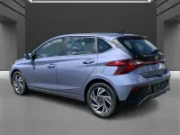 Gebraucht Hyundai i20 101 PS (74 kW) 2024 Blau Kleinwagen