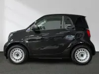 Gebraucht Smart ForTwo Electric Drive 60 kW (82 PS) 2023 Schwarz Kleinwagen