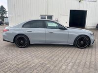Gebraucht Mercedes E450 AMG line 367 PS (269 kW) 2024 Manufaktur lack manufaktur alpingrau uni Limousine