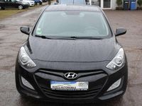 Gebraucht Hyundai i30 Classic 90 PS (66 kW) 2013 Phantom black / mic Kleinwagen