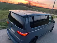 Gebraucht VW Multivan Edition 150 PS (110 kW) 2025 Grau Van / Kleinbus