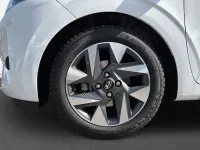 Gebraucht Hyundai i10 Trend 63 PS (46 kW) 2025 Weiss Kleinwagen