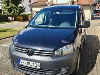 Second-hand VW Caddy 102 CP (75 kW) 2011 Negru Monovolum