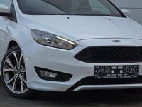 Gebraucht Ford Focus ST-Line 182 PS (133 kW) 2018 Weiß Limousine