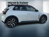 Neu Renault 5 E-Tech Komfort 110 kW (150 PS) 2026 Schwarz Limousine