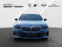 Neu BMW i5 Exclusive 250 kW (340 PS) 2026 Grün Limousine