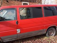 Używany VW T4 110 KM (80 kW) 1990 Czerwony Van