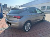 Gebraucht Opel Astra Innovation 125 PS (91 kW) 2016 Grau Limousine