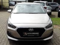Gebraucht Hyundai i30 140 PS (102 kW) 2018 Silber Limousine