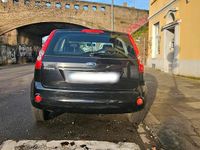 Gebraucht Ford Fiesta 60 PS (44 kW) 2007 Schwarz Kleinwagen