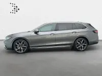 Gebraucht VW Passat R-line 150 PS (110 kW) 2025 Diabasgrau metallic Kombi
