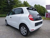 Gebraucht Renault Twingo Life 71 PS (52 kW) 2015 Weiß Kleinwagen