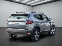 Gebraucht Dacia Duster 143 PS (105 kW) 2025 Grau SUV